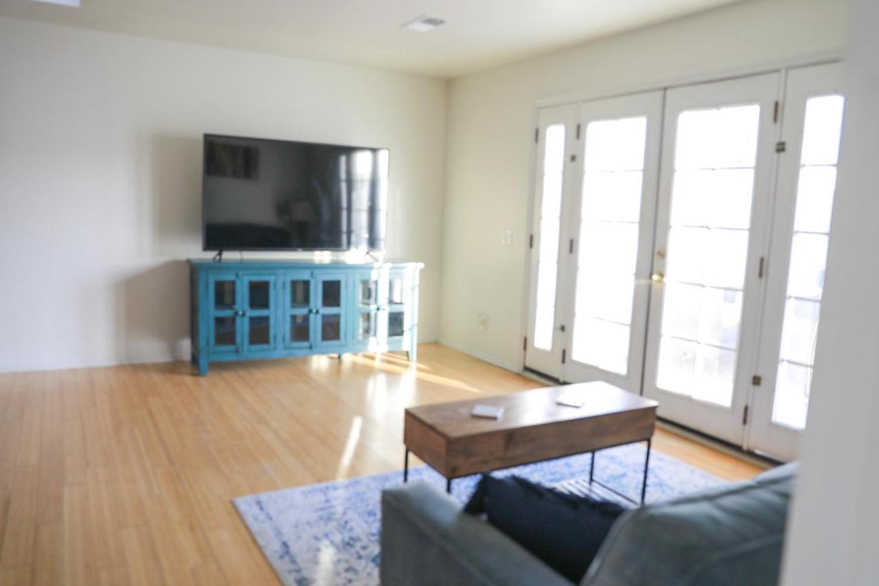 Lovely Beach Home - 2 Min Walk To The Beach - Game Room - Channel Islands! Oxnard Eksteriør billede