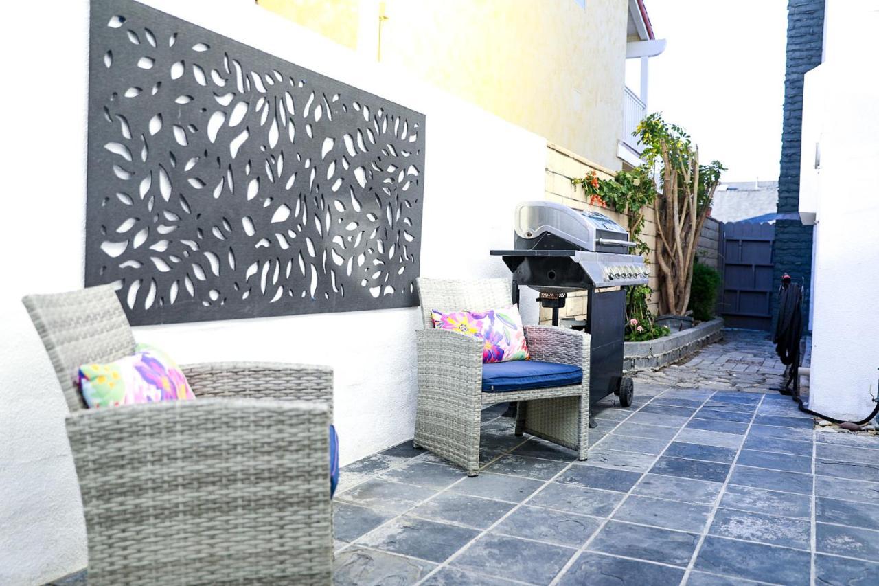 Lovely Beach Home - 2 Min Walk To The Beach - Game Room - Channel Islands! Oxnard Eksteriør billede